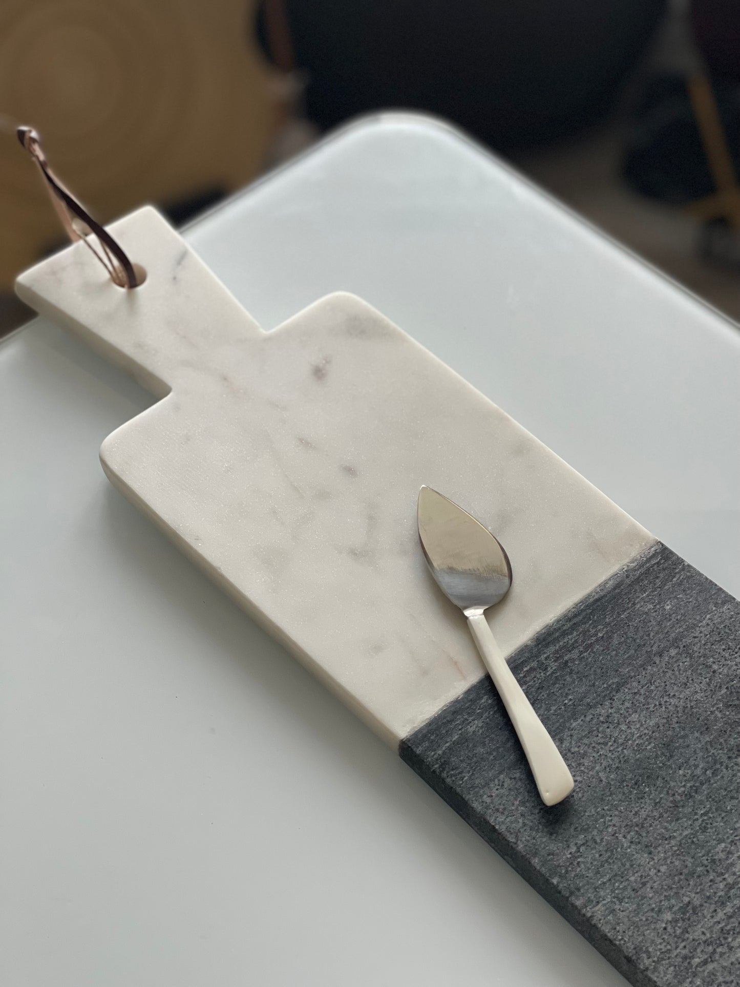 Marble two-tone  + Leather Tie Cutting Board